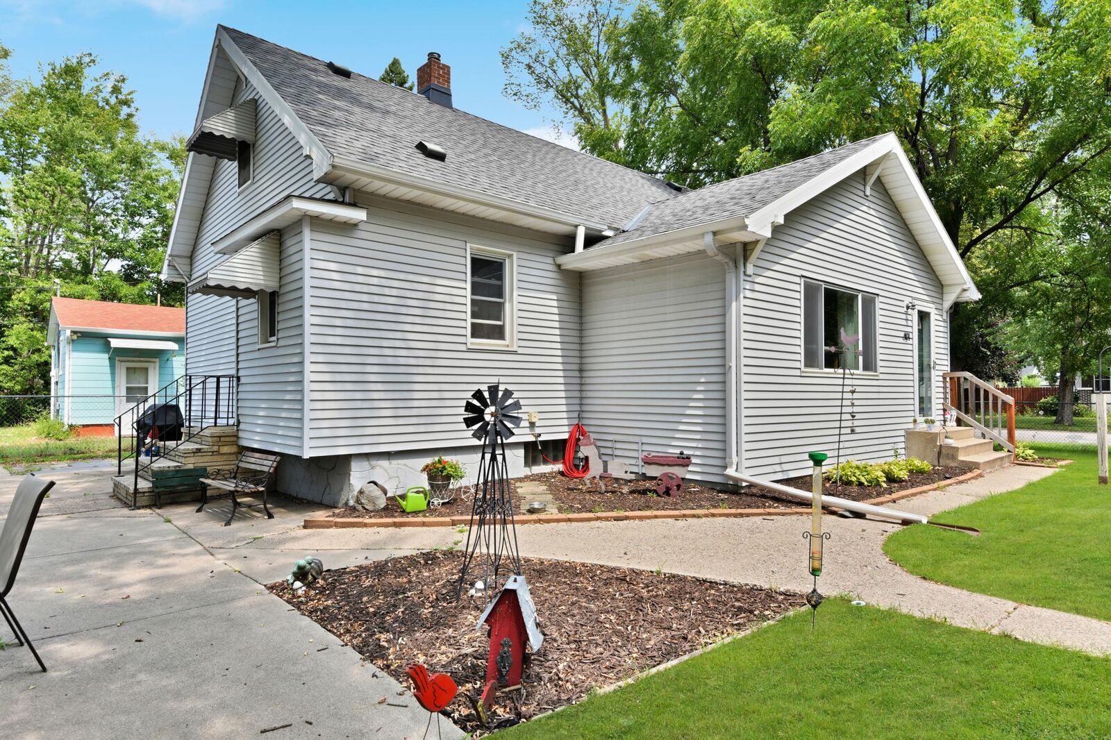 Property Photo:  401 17th Avenue N  MN 56303 