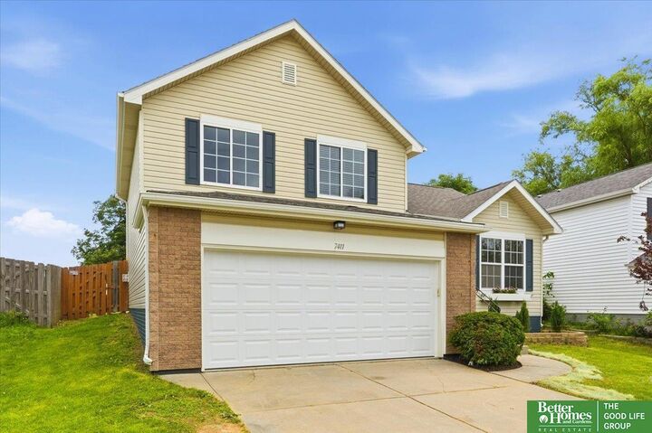 Property Photo:  7411 N 108 Avenue  NE 68142 