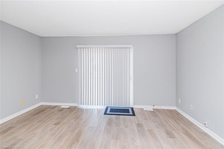 Property Photo:  20 Niagara Street 4  ON L3M 5K6 