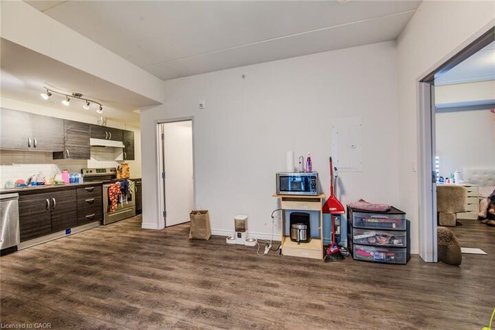 Property Photo: 269 Sunview Street 205 ON N2L 3V8