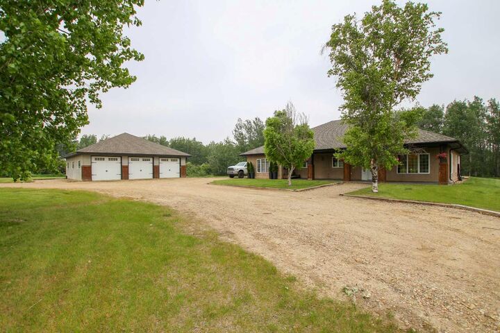 Property Photo: 1236 Township Road 384 201 AB T4S 1S6