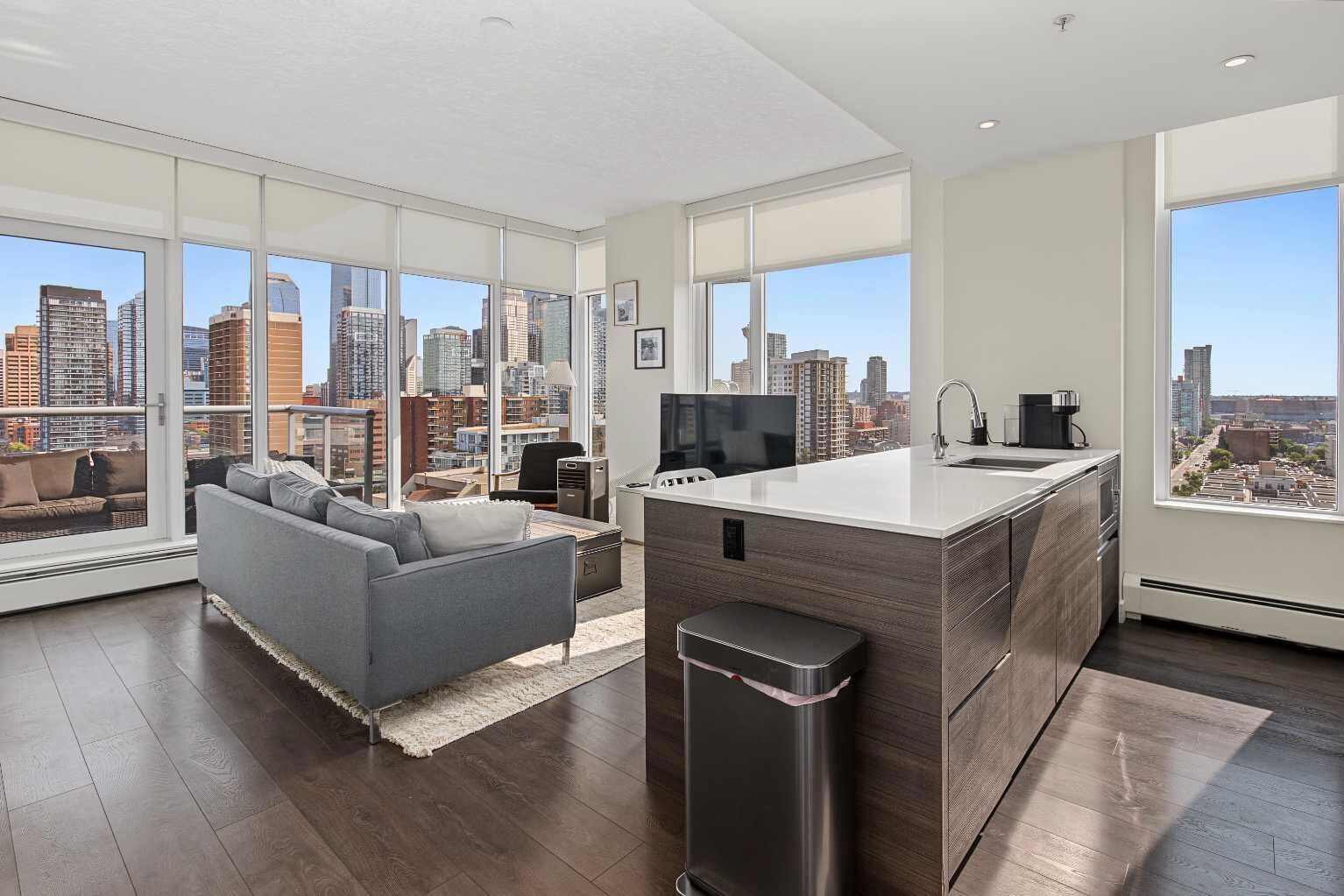 Property Photo:  1501 6 Street SW 1505  AB T2R 0Z7 