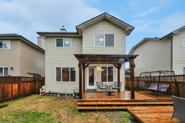 Property Photo: 142 Ranch Ridge Court AB T1P 0A5