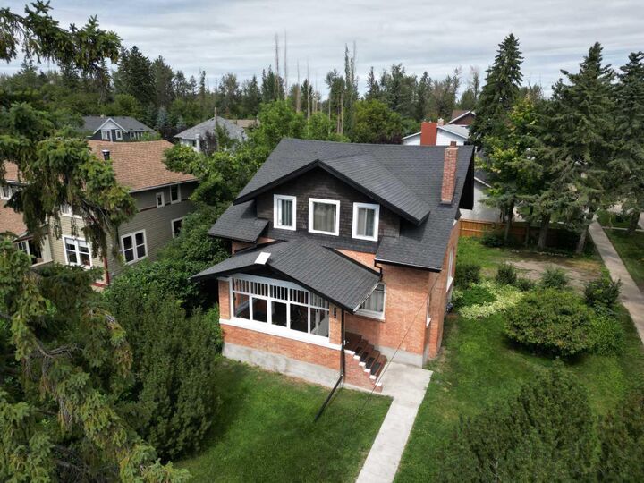 Property Photo: 4736 56 Street AB T4N 2K3