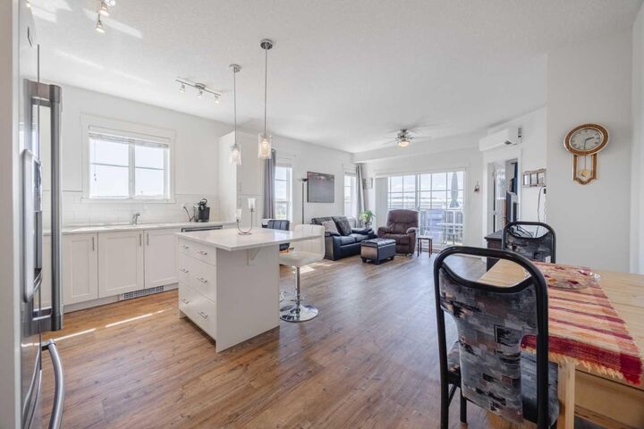 Property Photo:  151 Legacy Main Street SE 6409  AB T2X 4A4 