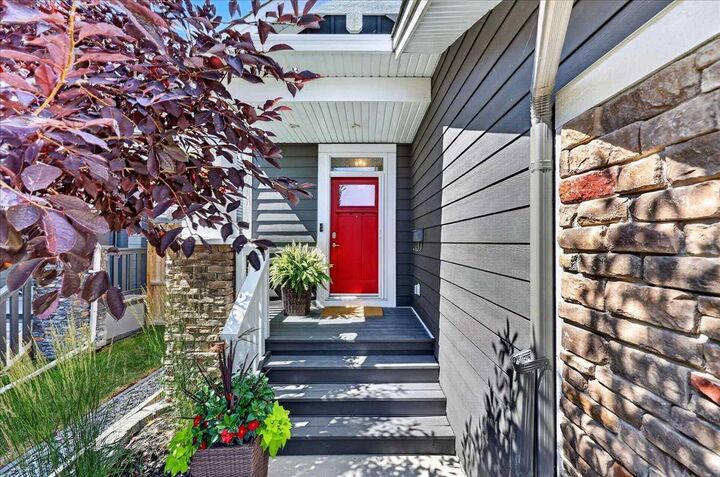 Property Photo:  1199 Williamstown Boulevard NW  AB T4B 3R2 