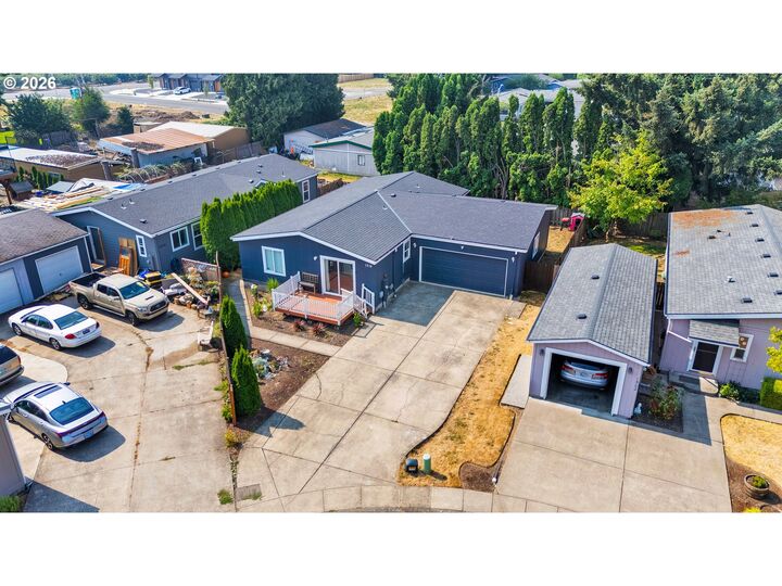 Property Photo:  1514 Granite St  OR 97071 