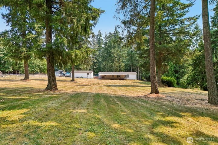 Property Photo: 16627 230th Avenue SE WA 98038