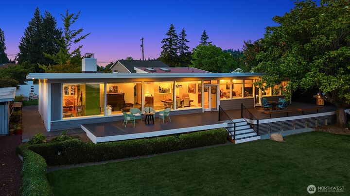 Property Photo: 618 Le-Lou-Wa Place NE WA 98422