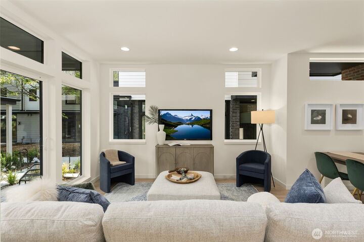 Property Photo: 8323 A 12th Avenue NW WA 98117