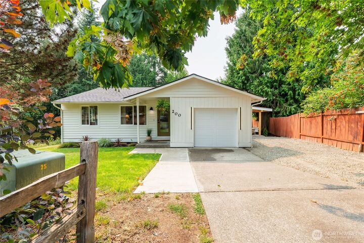 Property Photo:  200  Saint Helens Way  WA 98596 