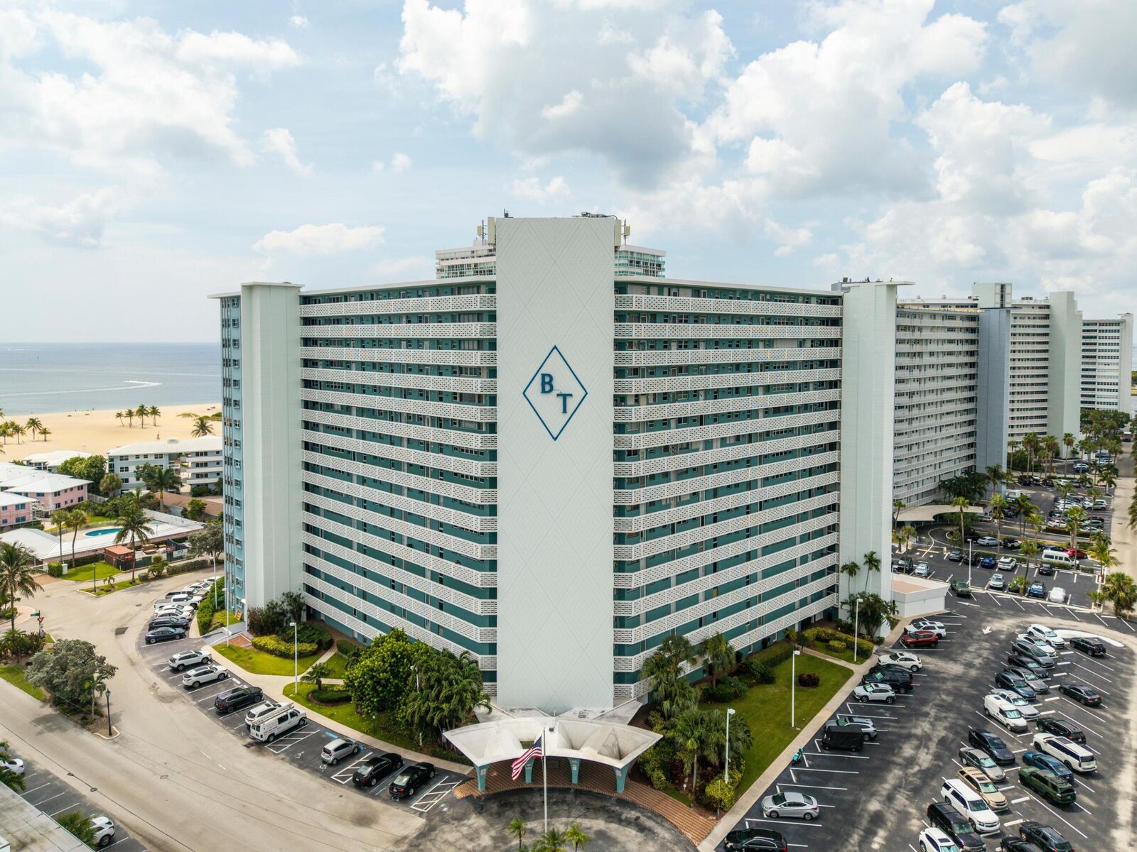 Property Photo:  1900 S Ocean Drive 804  FL 33316 