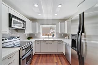 Property Photo:  201 Ada Avenue 2  CA 94043 