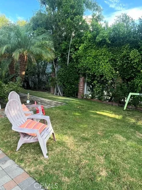 Property Photo: 4419 Calhoun CA 91423