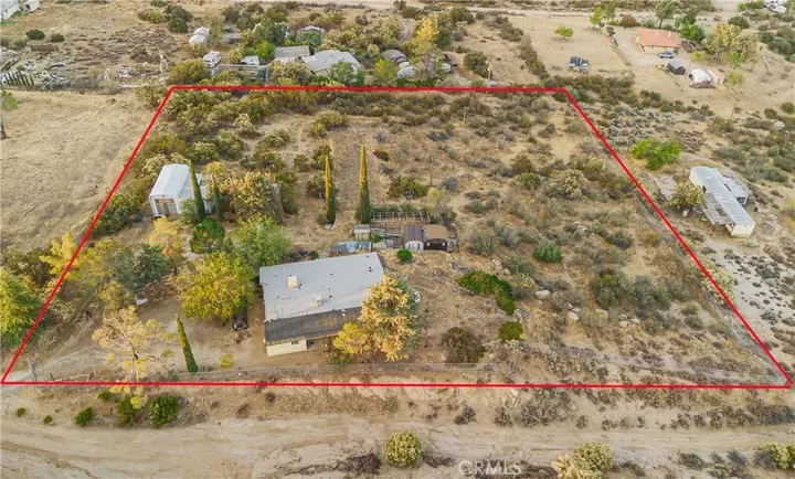 Property Photo:  58883 Kaweea Drive  CA 92539 