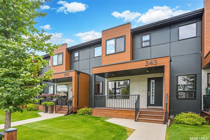 Property Photo: 343 Rajput Way SK S7W 0W3