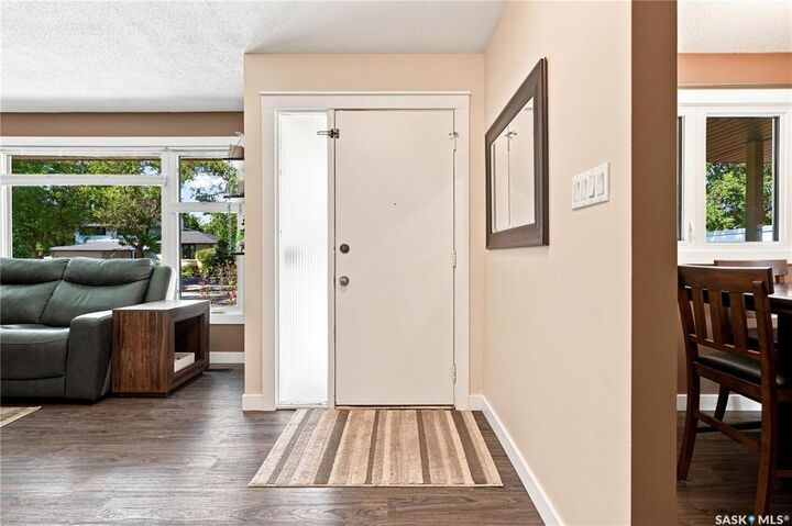 Property Photo: 29 Everett Crescent SK S4S 2M8
