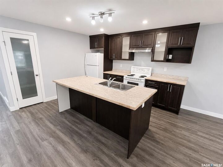 Property Photo: 2264 Montreal Street SK S4P 1L6