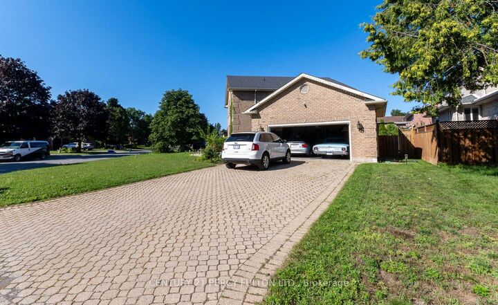 Photo de la propriété: 7 Bridlewood Lane ON K8V 6N4