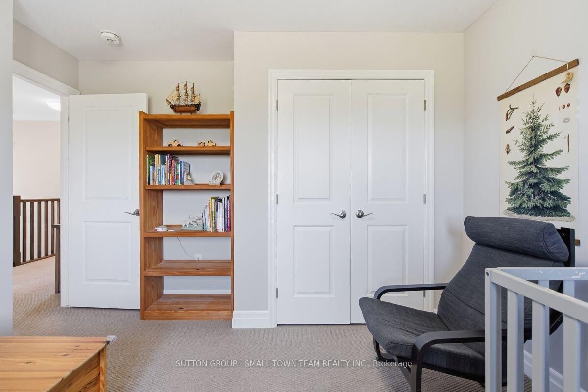 Property Photo: 122 Gilmour Drive ON N0M 2J0