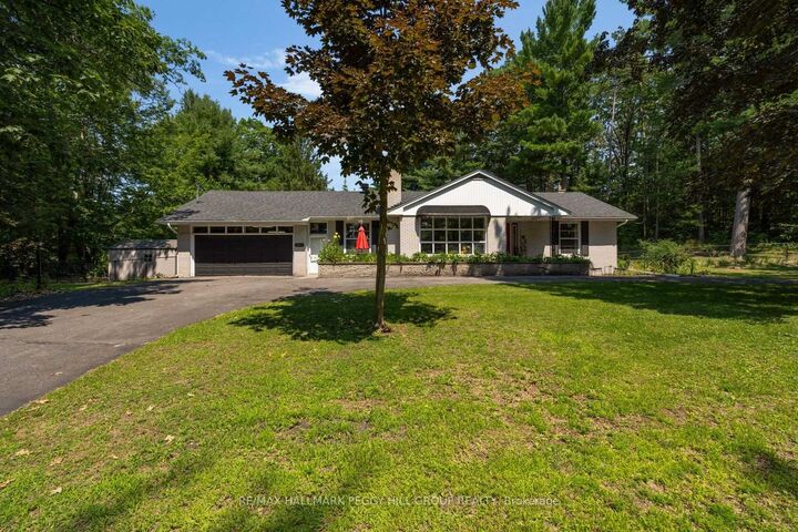 1863 Tiny Beaches Road S — photo 1
