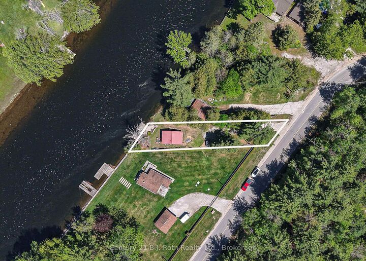 Property Photo: 4258 Canal Road ON L0K 2B0