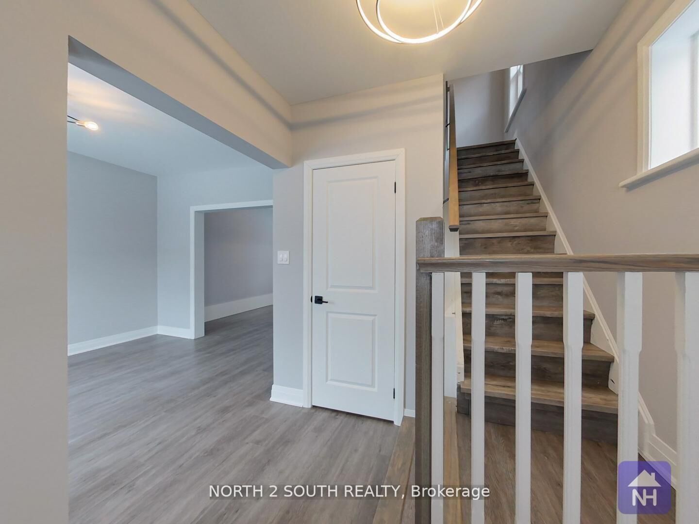 Property Photo:  190 Stewart Street  ON K9J 3M5 