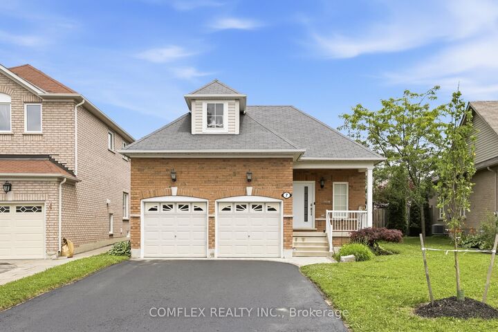 Property Photo: 7 Swindells Street ON L1C 0K3
