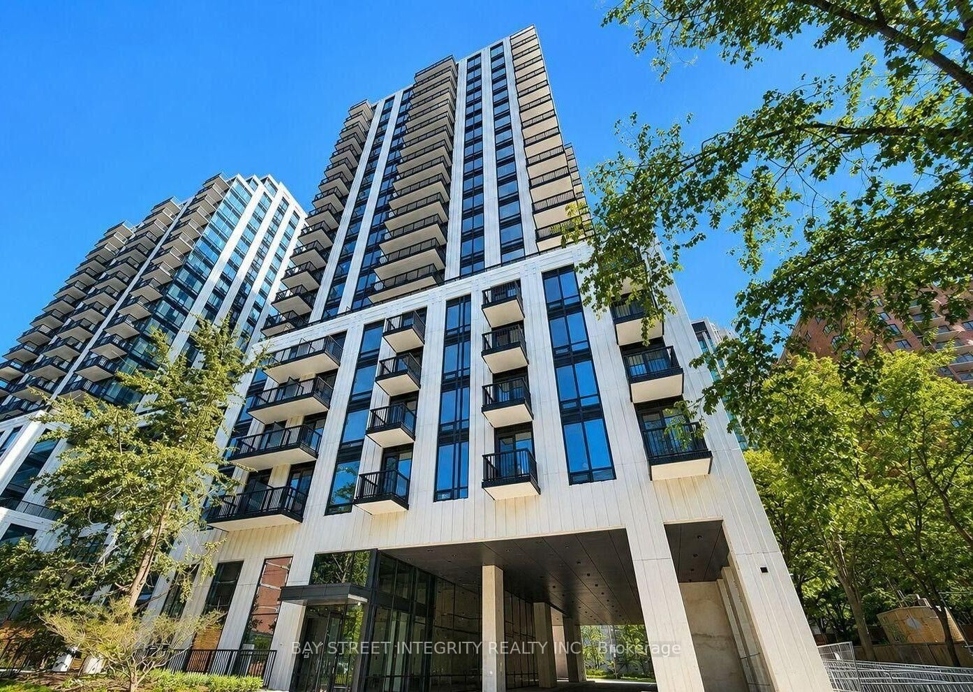 Photo de la propriété:  91 Montclair Avenue 1703  ON M5P 0B1 