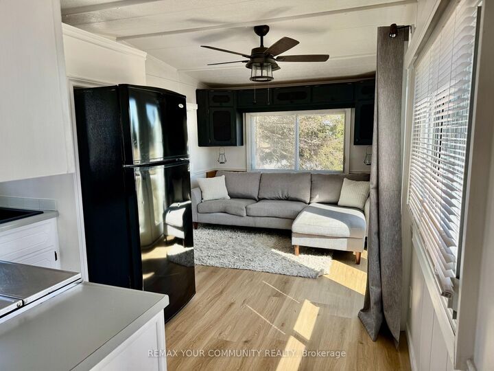 Property Photo: 285 Crydermans Side Road 204 ON L0E 1A0