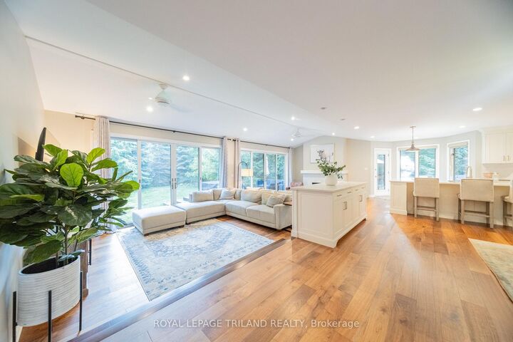 Property Photo: 10498 Pinetree Drive ON N0M 1T0