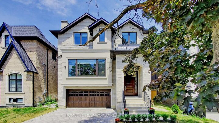 302 Johnston Avenue N — photo 1