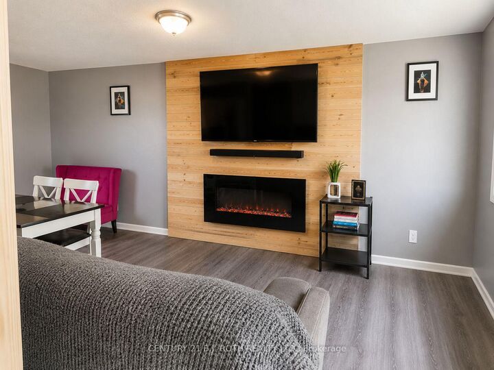 Property Photo: 56 Livingstone Street W ON L4N 7J2