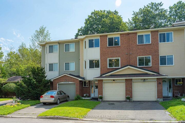 Property Photo: 6966 Bois Avenue ON K1C 5L5