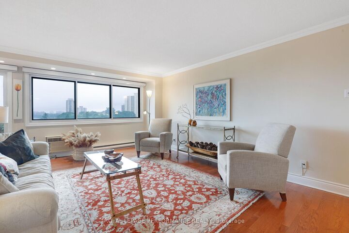 Property Photo:  40 Landry Street 904  ON K1L 8K4 