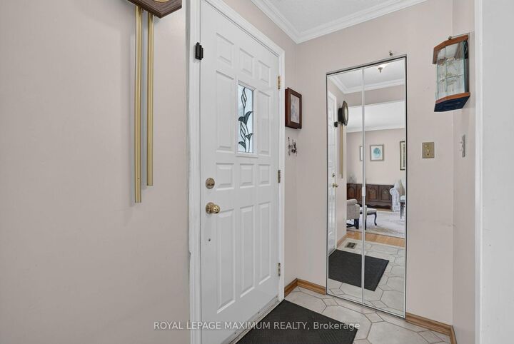 Property Photo: 42 Pergola Road ON M9W 5K6