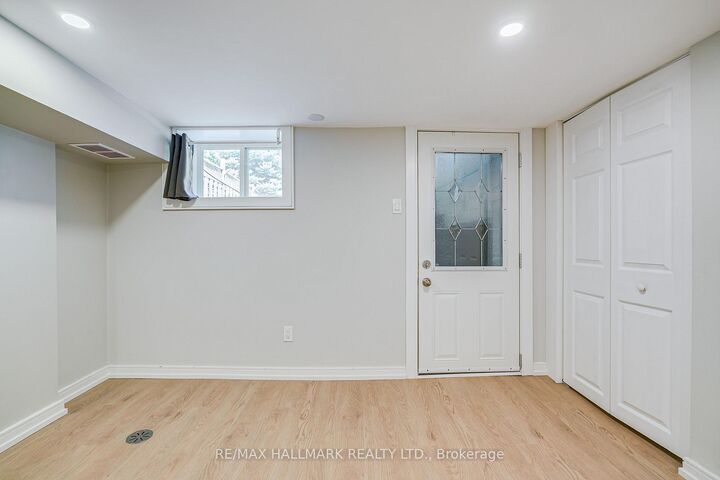 Property Photo: 115 Rainsford Road Lower ON M4L 3N8