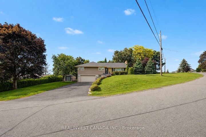 Photo de la propriété:  918 Pinecrest Road  ON L1K 2B2 