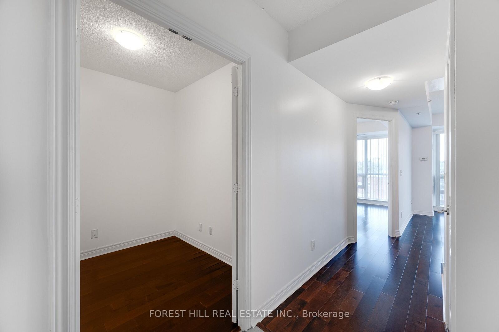 Property Photo: 2756 Old Leslie Street 510 ON M2K 0E2