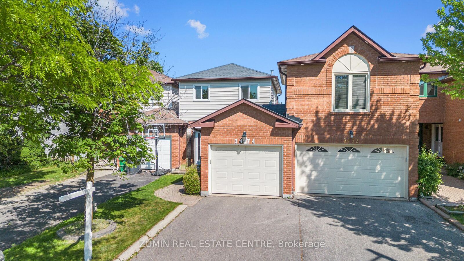 Property Photo: 3474 Nighthawk Trail ON L5N 6G3