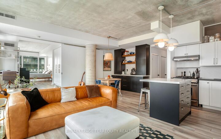 Property Photo:  50 Camden Street 704  ON M5V 3N1 