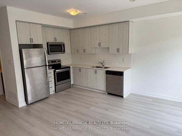 Property Photo: 6 Tauton Street ON L4L 0M2