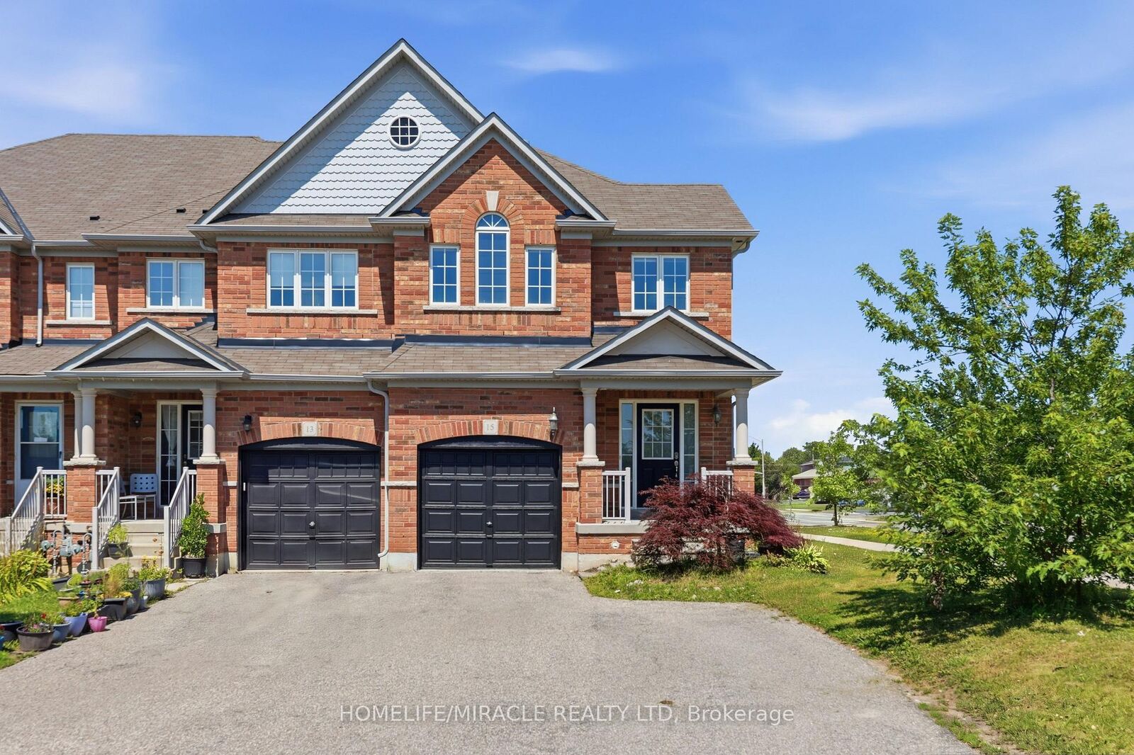Property Photo: 15 McPhail Place ON L8B 0R5