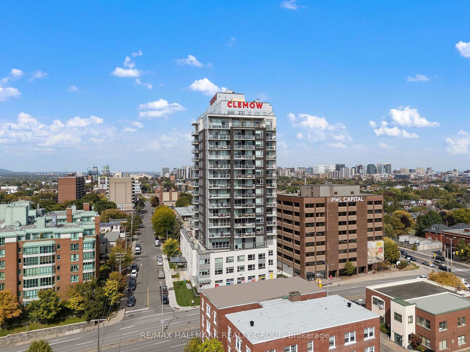 Property Photo: 275 Carling Avenue 908 ON K1S 5Y2