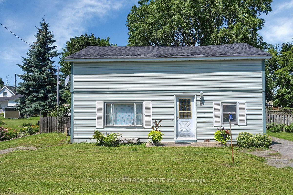 Property Photo: 8 Second Street ON K7A 3G6