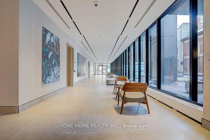 Property Photo: 609 Sherbourne Street 3403 ON M4X 0A4