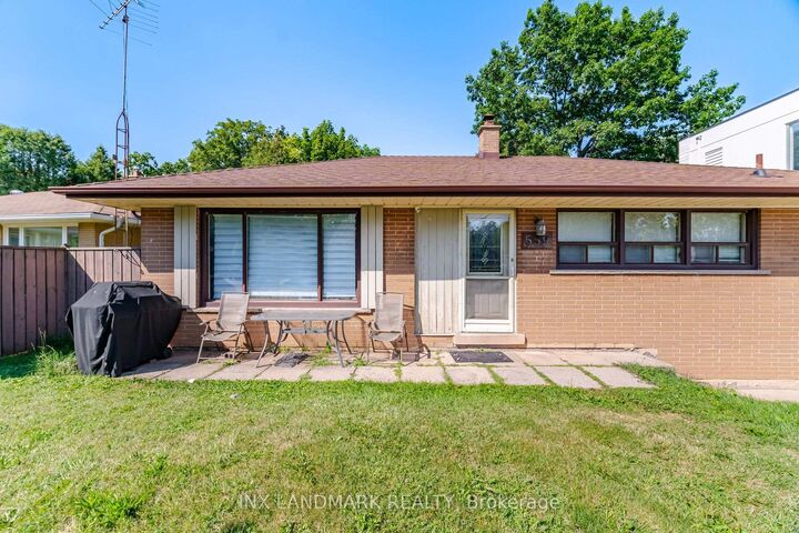 Photo de la propriété: 559 Wolsey Crescent ON L6L 4W3