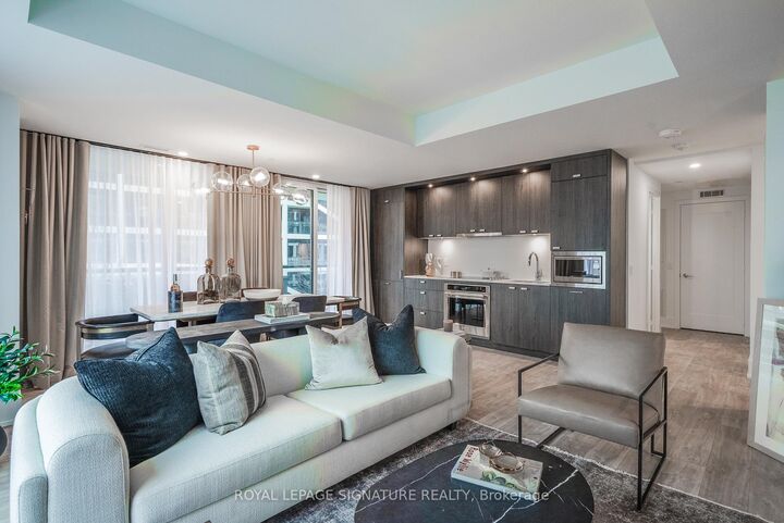 Property Photo: 115 Denison Avenue 613 ON M5T 2N1