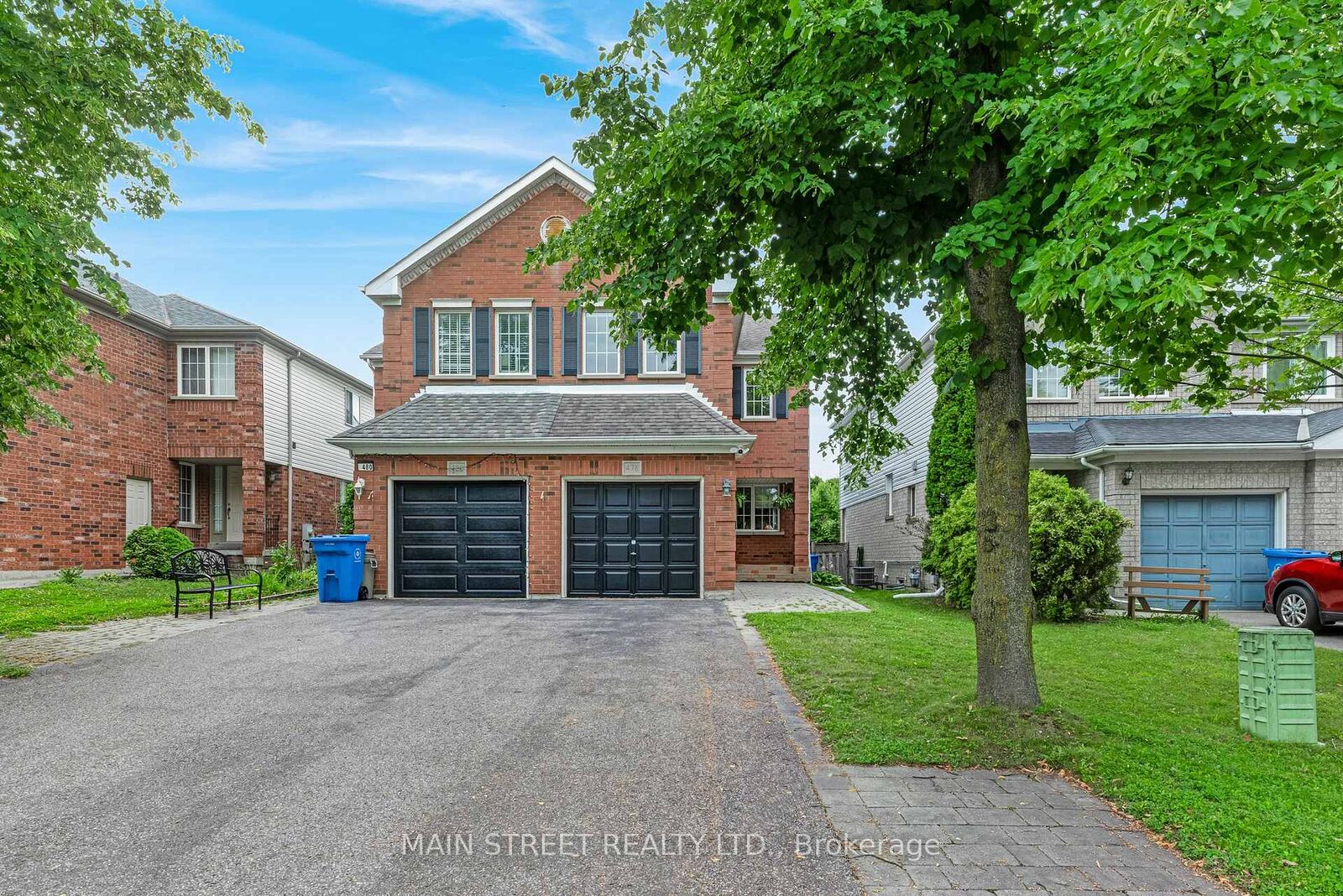 Photo de la propriété:  478 Heddle Crescent  ON L3X 2J3 