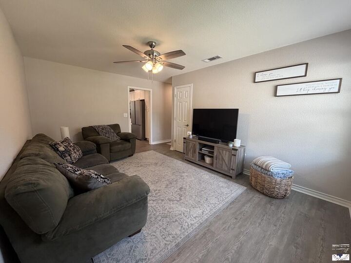 Property Photo: 1726 Meadowbrook Ln. TX 75501